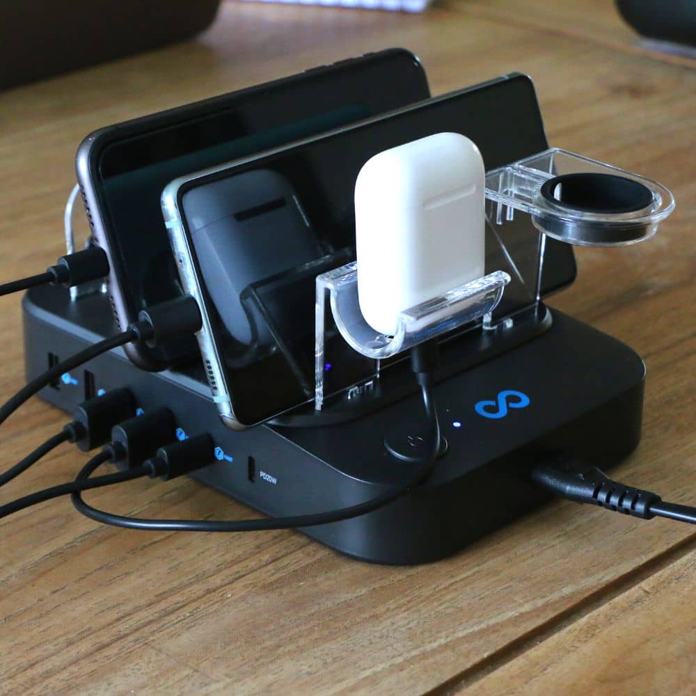 Station de charge avec cables Moovy 6 en 1 + 6 câbles de chargement