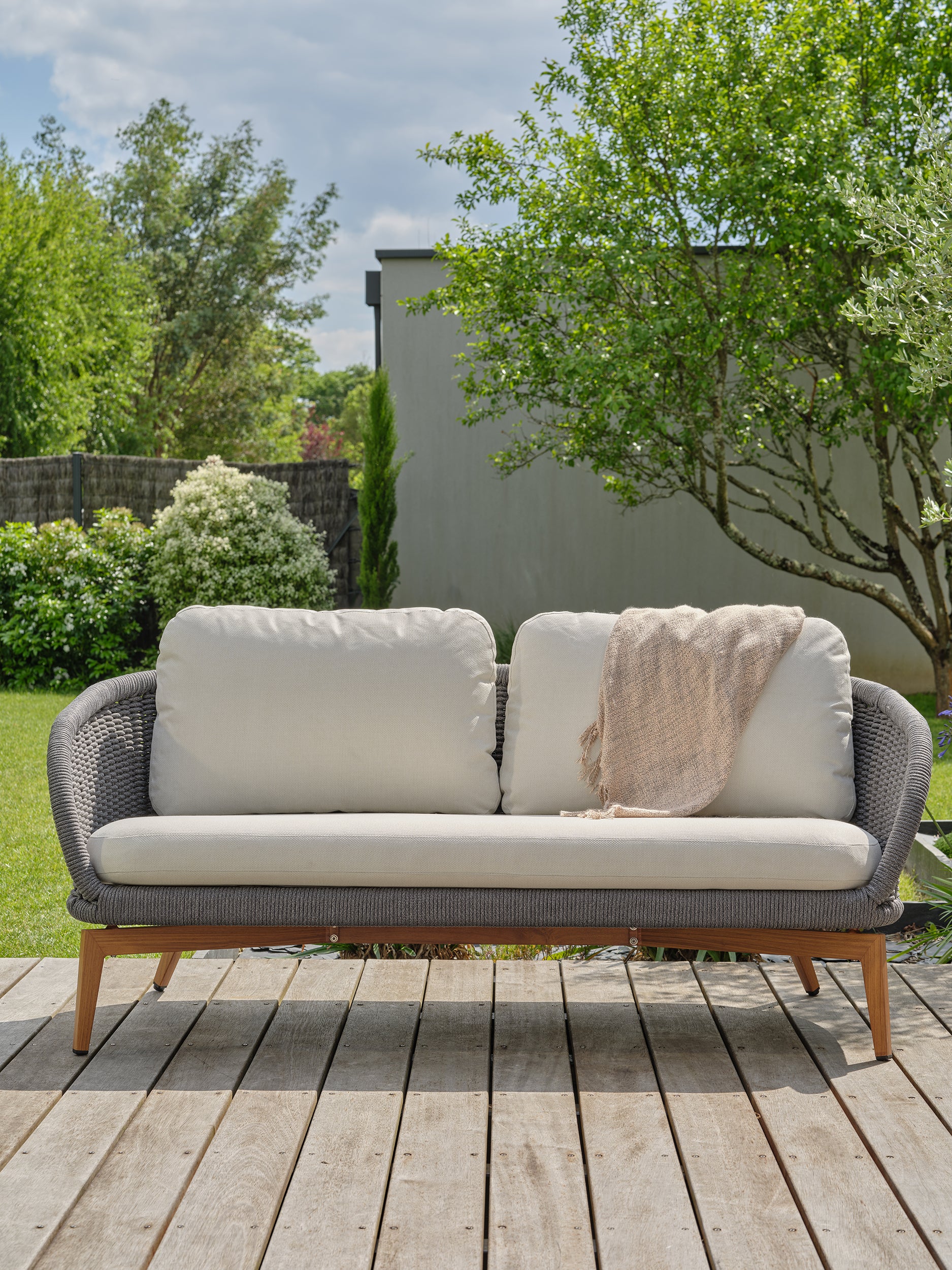 Salon bas de jardin Mynta alu et corde Olefin - Effet bois
