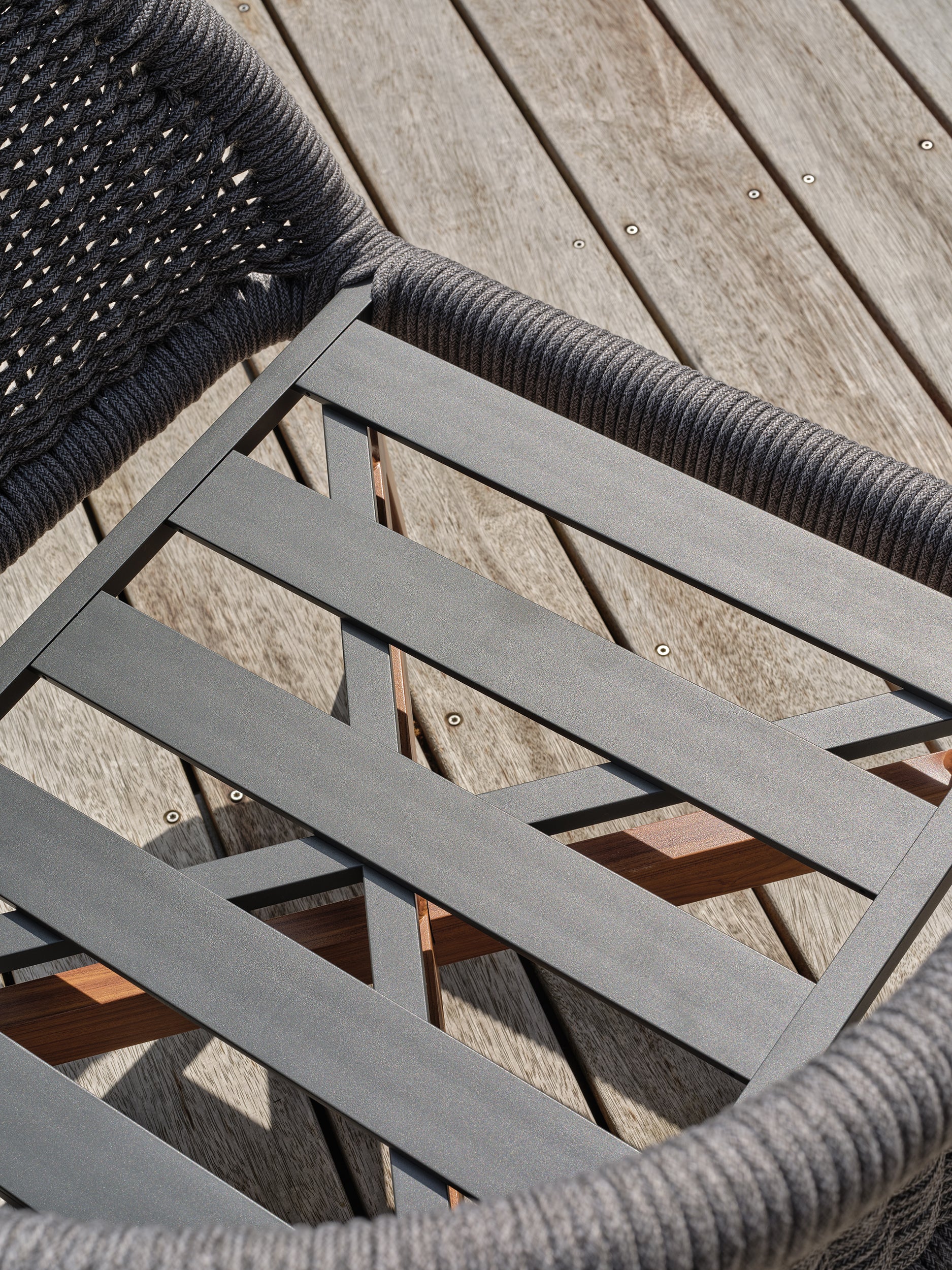 Salon bas de jardin Mynta alu et corde Olefin - Effet bois