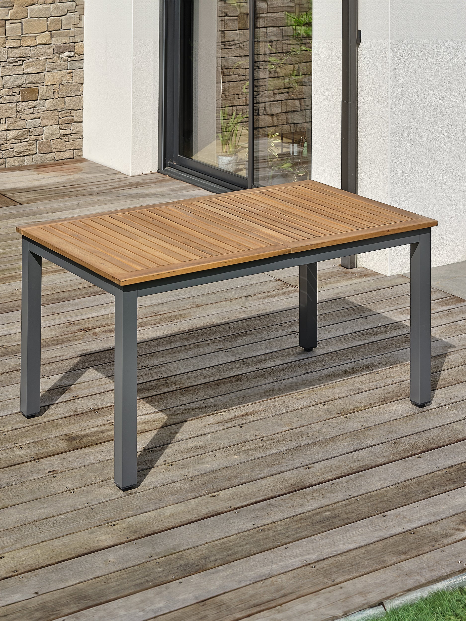 Table de jardin extensible en acacia massif ORSINO - alu anthracite 150 à 200 cm