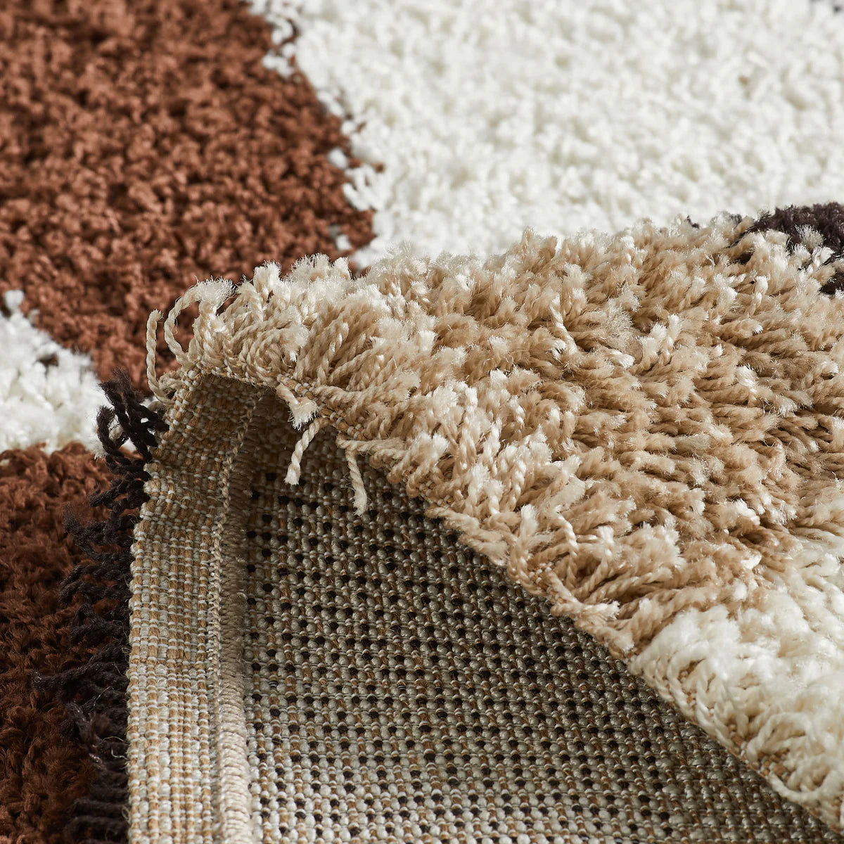 Tapis à poils longs motifs abstraits de couleur marron, beige, café et crème - Palerme