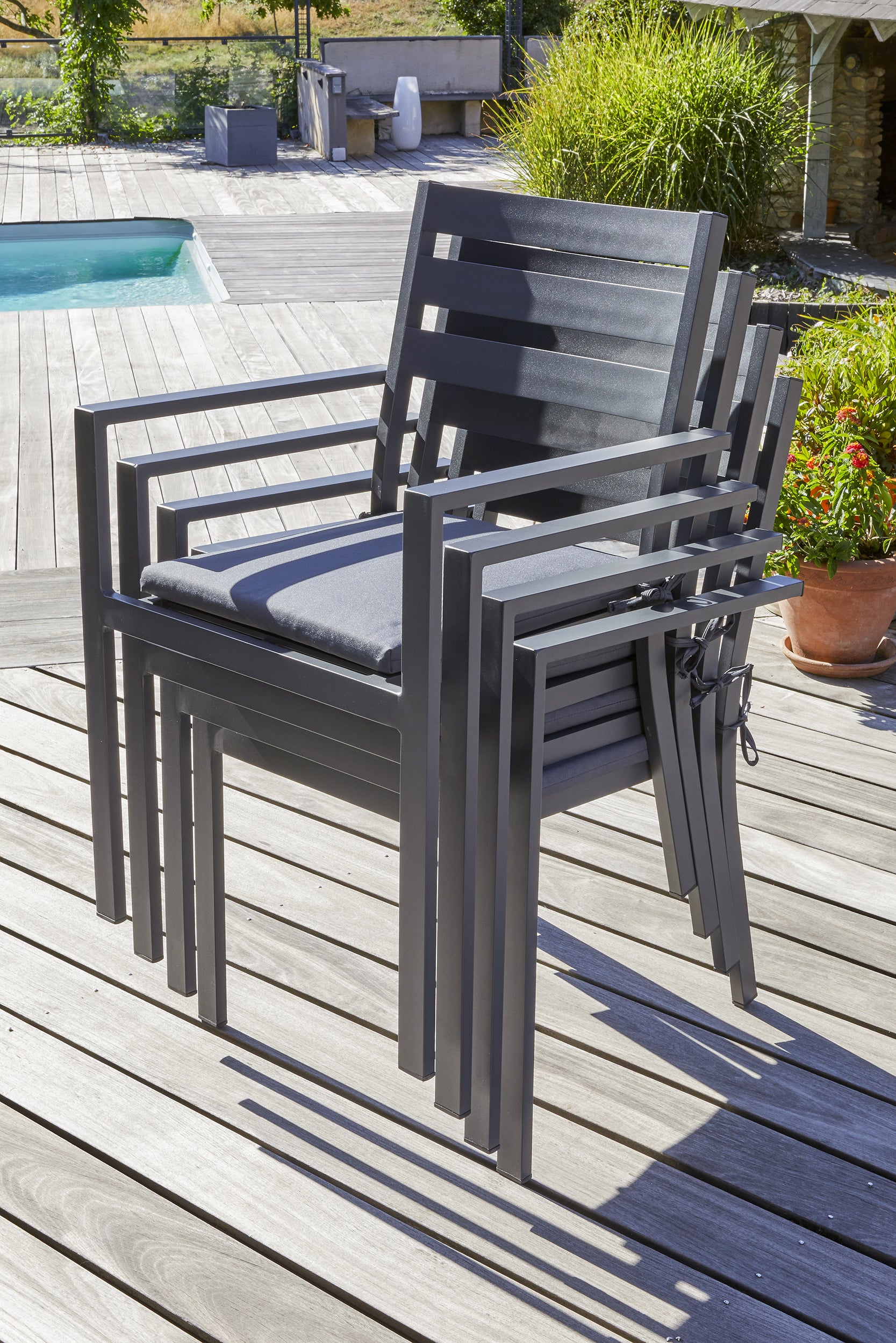 Fauteuil de jardin empilable PELOSA en aluminium - GRIS ANTHRACITE
