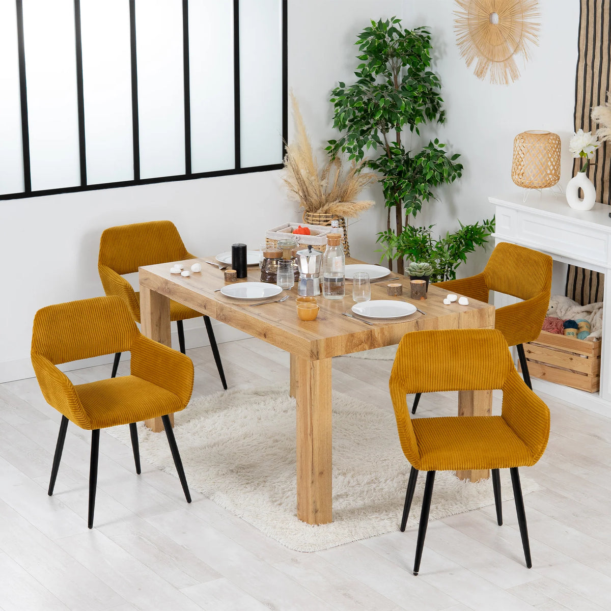 Ensemble de 2 fauteuils de salle à manger scandinaves avec accoudoirs en velours côtelé jaune Cromwell