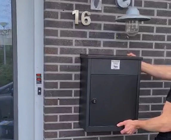 Boîte aux lettres pour colis Edmonton noire mat