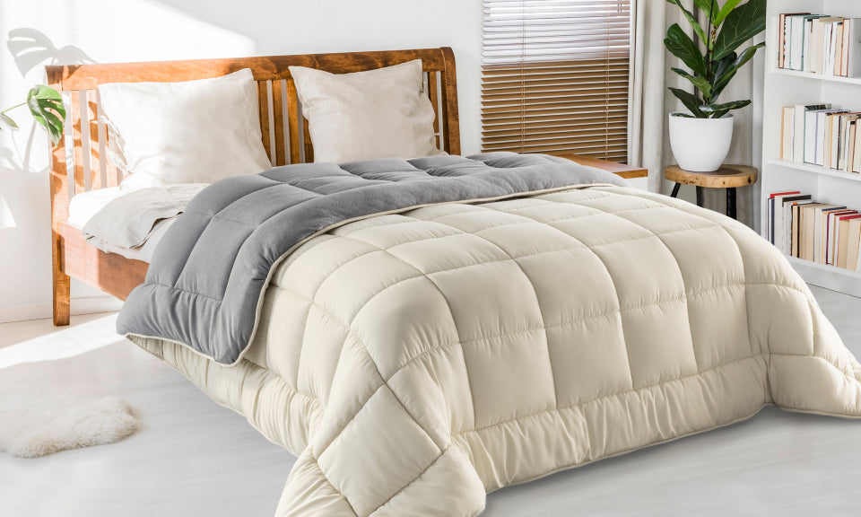 Couette extra chaude réversible gris et crème 200x200cm - polyester 400 g/m2