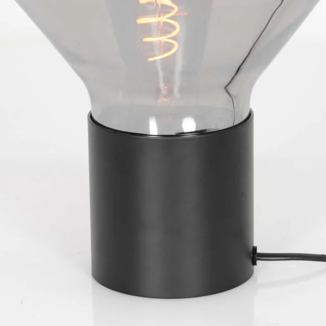 Lampe de table noire - Ambiance