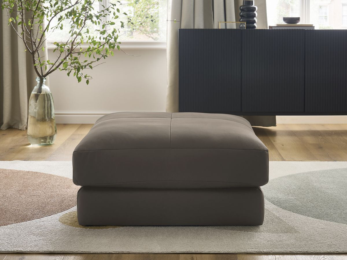 Pouf LEONARD cuir de vache
