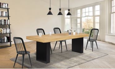 Table repas extensible Marius 160-200cm plateau bois et et pieds pleins noirs