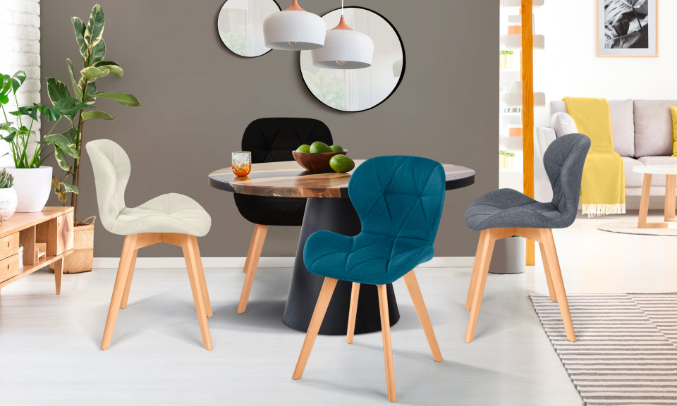 Chaises Gatsby en tissu mix de couleurs et pieds bois : 1x beige, 1x bleu, 1x gris et 1x noir - lot de 4