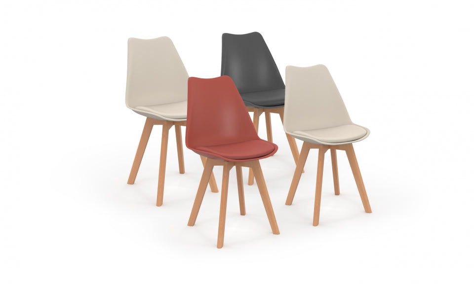 Chaises Nordia assise mix de couleurs : 2x beige, 1x gris foncé et 1x terracotta - lot de 4