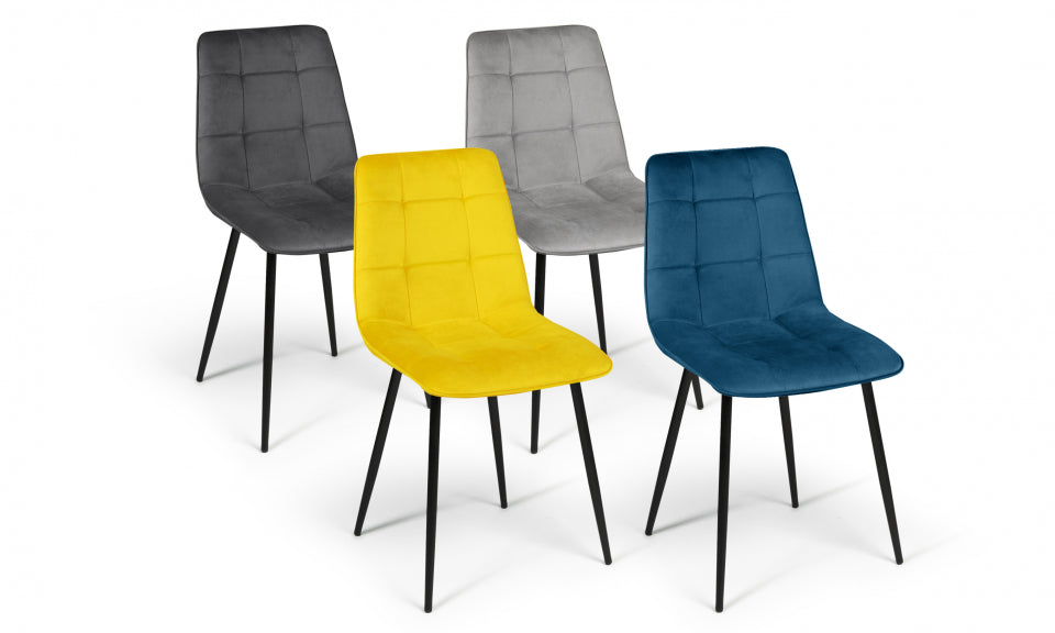 Chaises Linda en velours mix de couleurs : 1x bleu, 1x gris clair, 1x gris foncé et 1x jaune - lot de 4