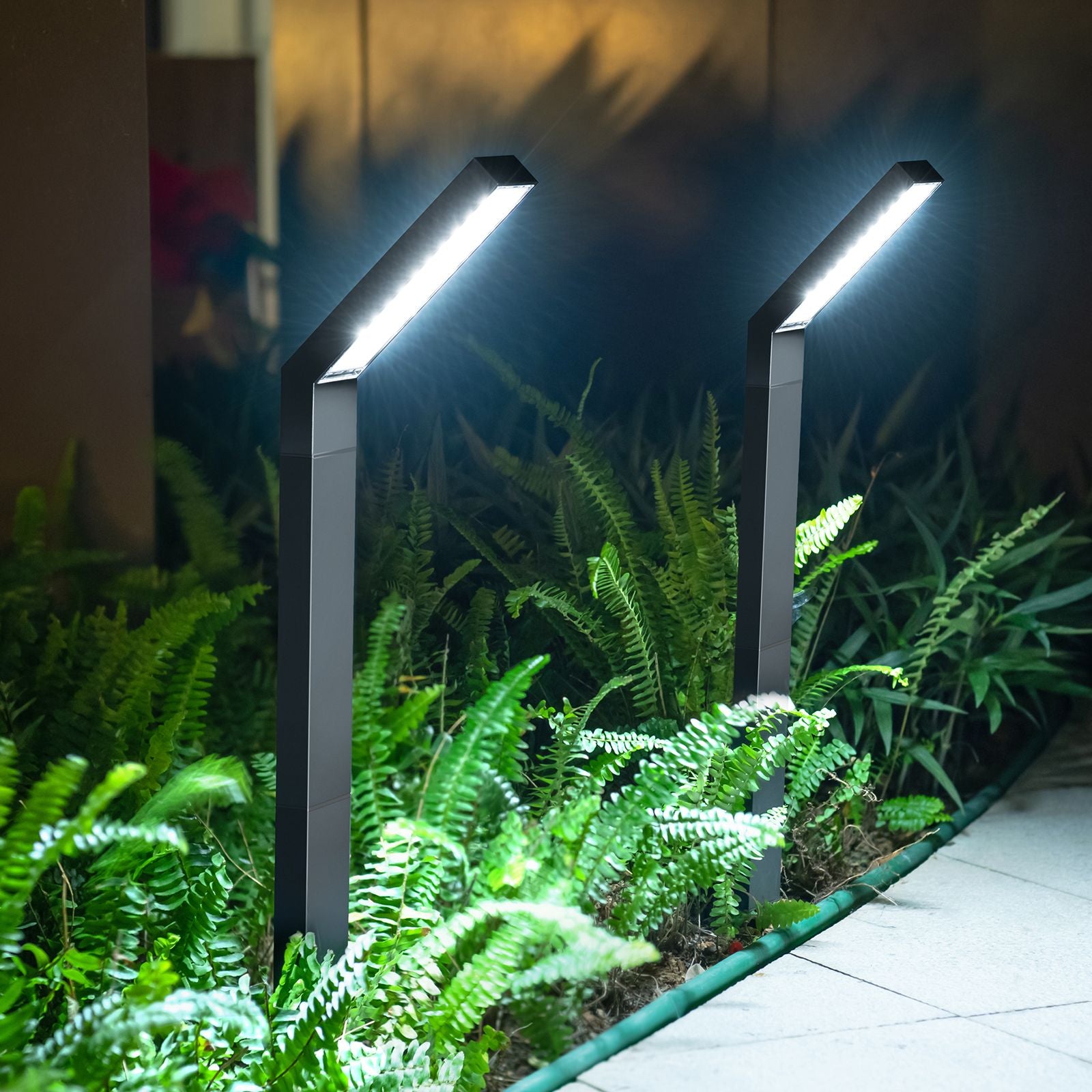 FlinQ Yora Solar Garden Lighting - Lampes solaires de jardin - Lampe d'extérieur - Aluminium - Paquet de 2 - Zwart